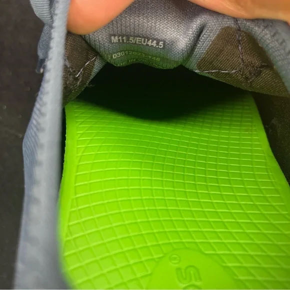 NWT OOFOS Men’s Gray and Green Athletic Shoes Size 11.5 - Picture 8 of 8